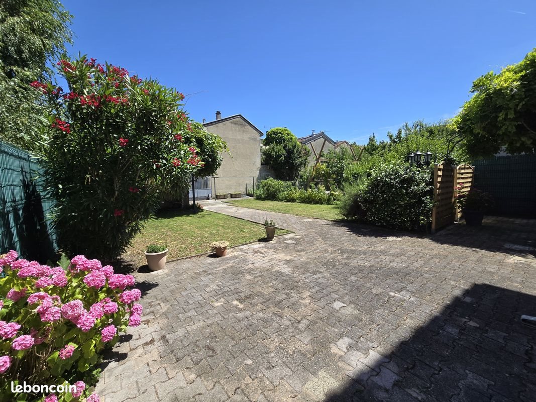 Maison à vendre, 78m², Fontaine