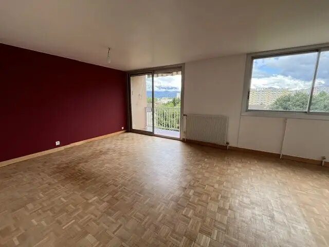 Appartement à vendre, 70m², Fontaine