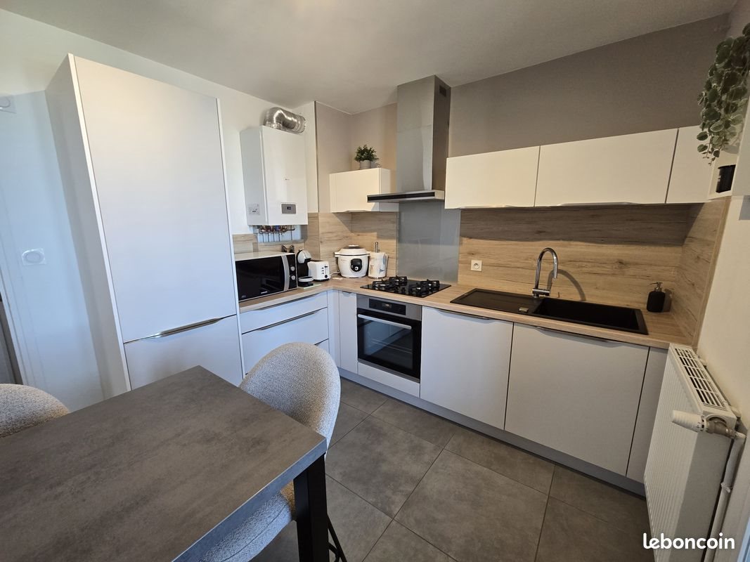 Appartement à vendre, 65m², Sassenage