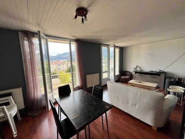 Appartement à vendre, 65m², Sassenage