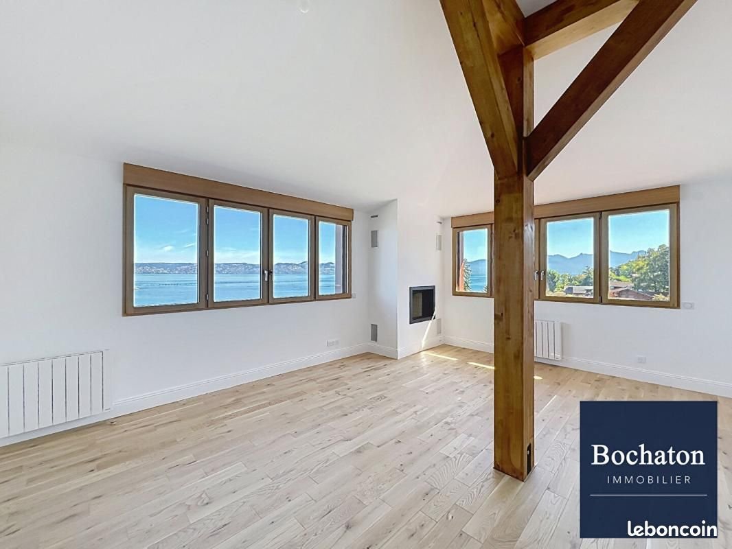 Appartement à louer, 94m², Lugrin
