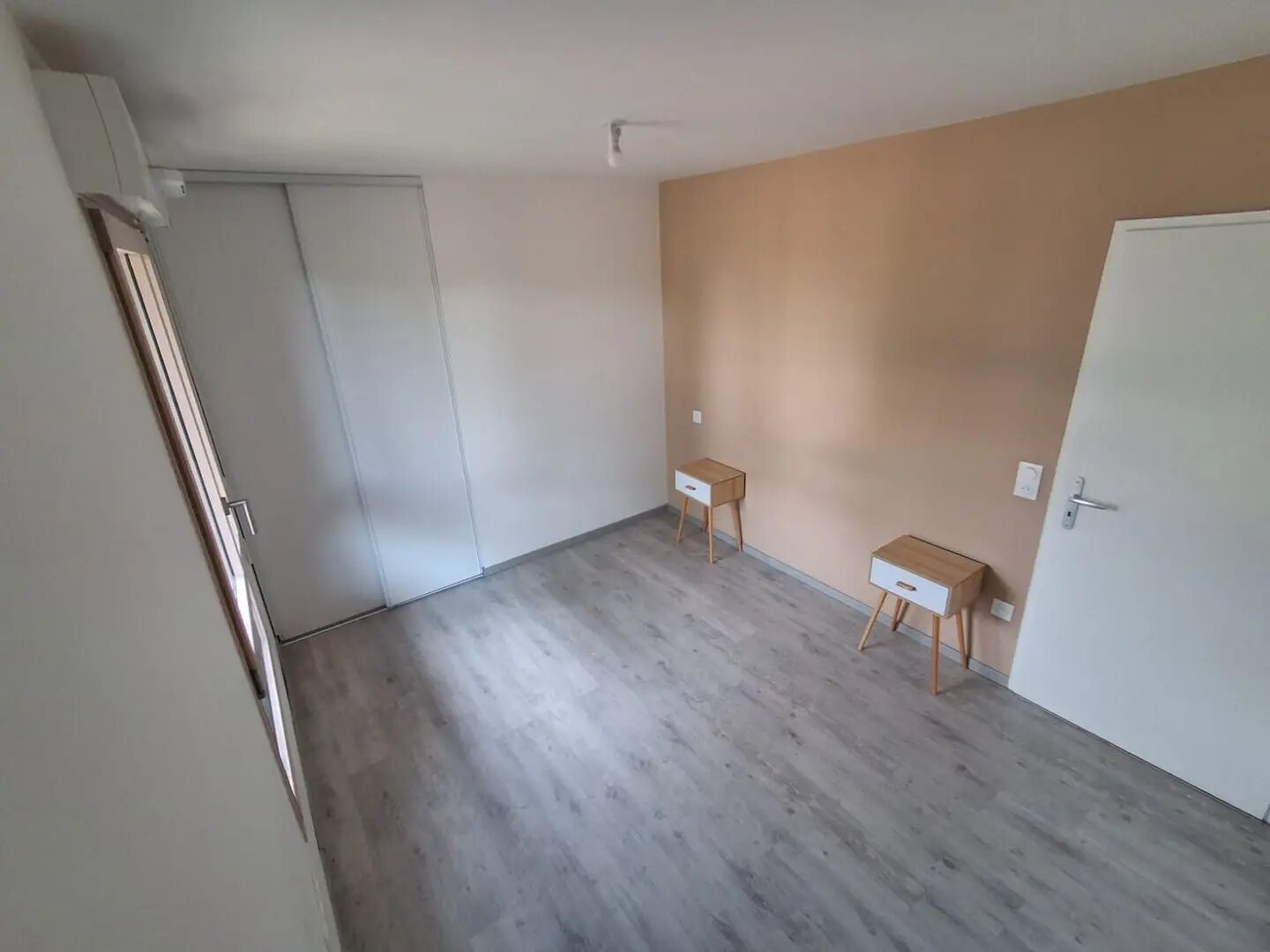 Appartement à louer, 74m², Nanterre