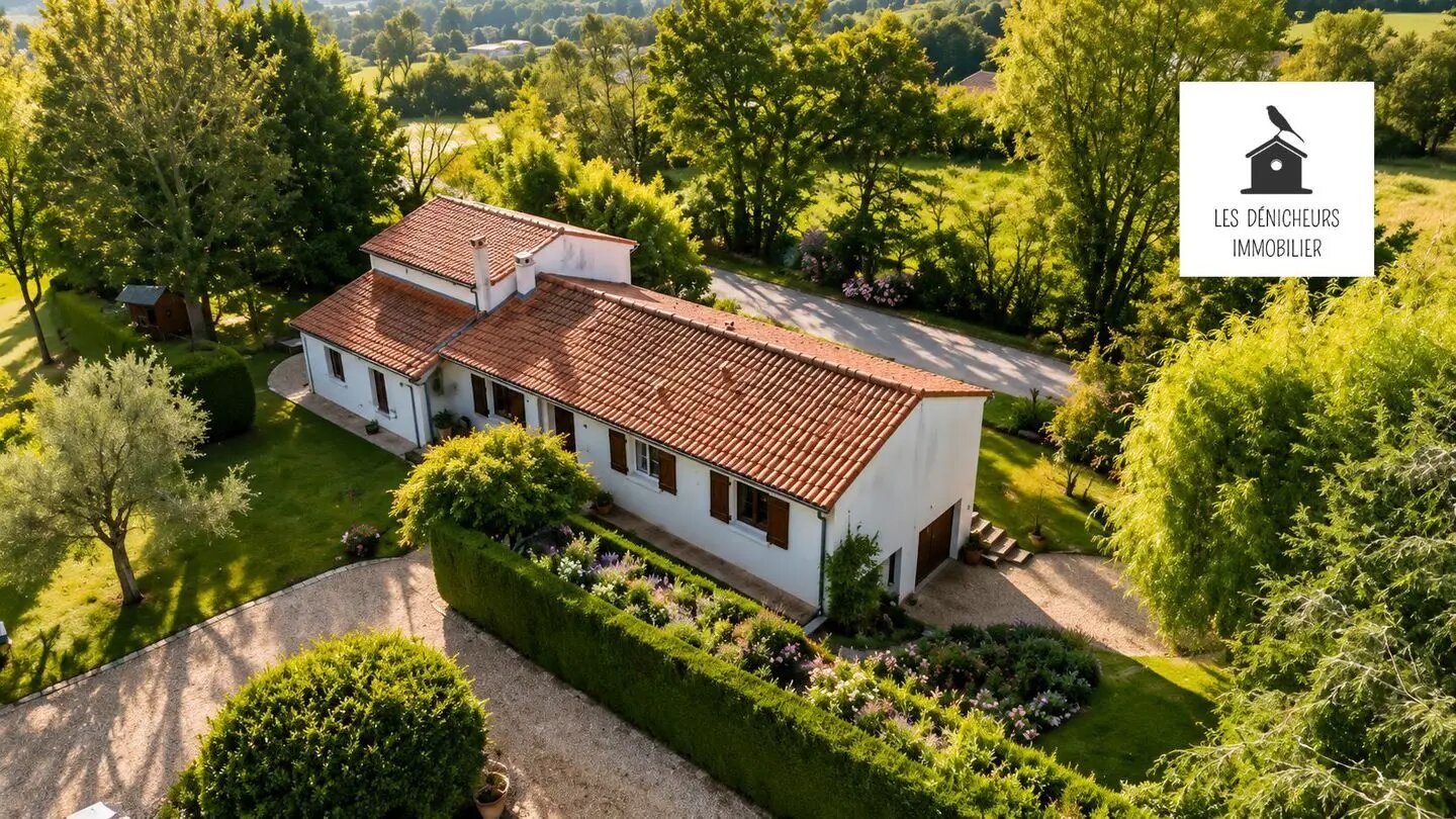 Maison à vendre, 168m², Brioux-sur-Boutonne