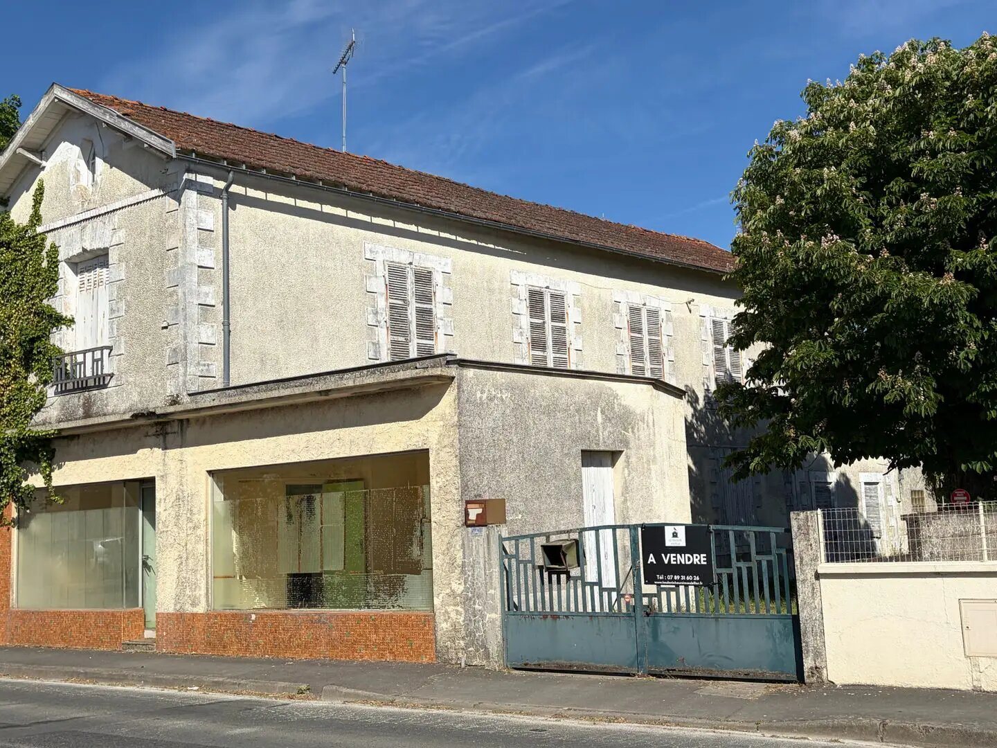 Maison à vendre, 176m², Brioux-sur-Boutonne