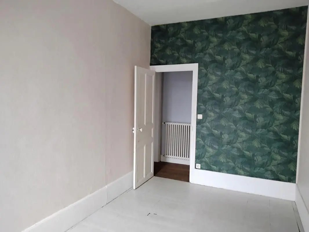 Appartement à louer, 110m², Autun