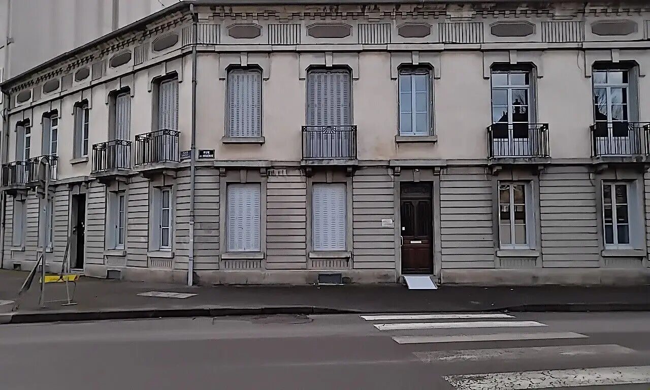 Appartement à louer, 70m², Autun