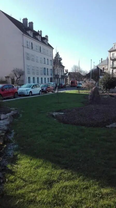 Appartement à louer, 70m², Autun