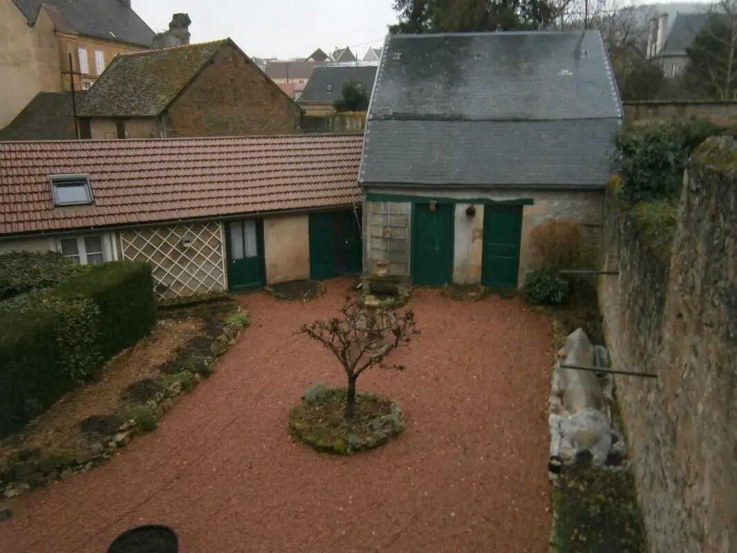 Appartement à louer, 70m², Autun