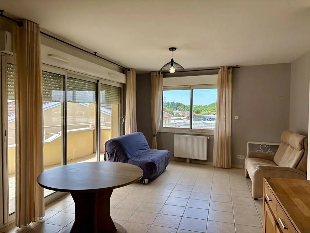 Appartement à vendre, 71m², Montceau-les-Mines
