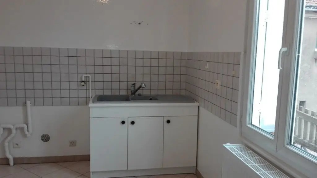 Appartement à louer, 60m², Autun
