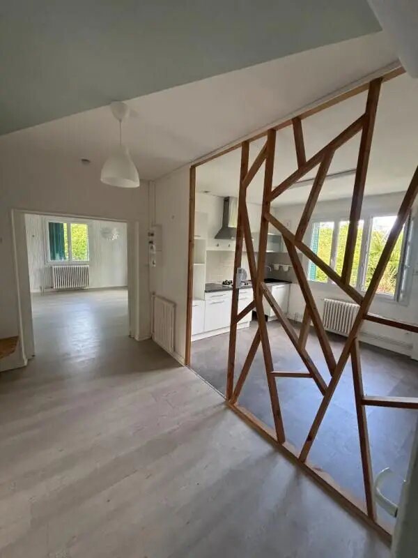 Appartement à louer, 93m², Saint-Vallier