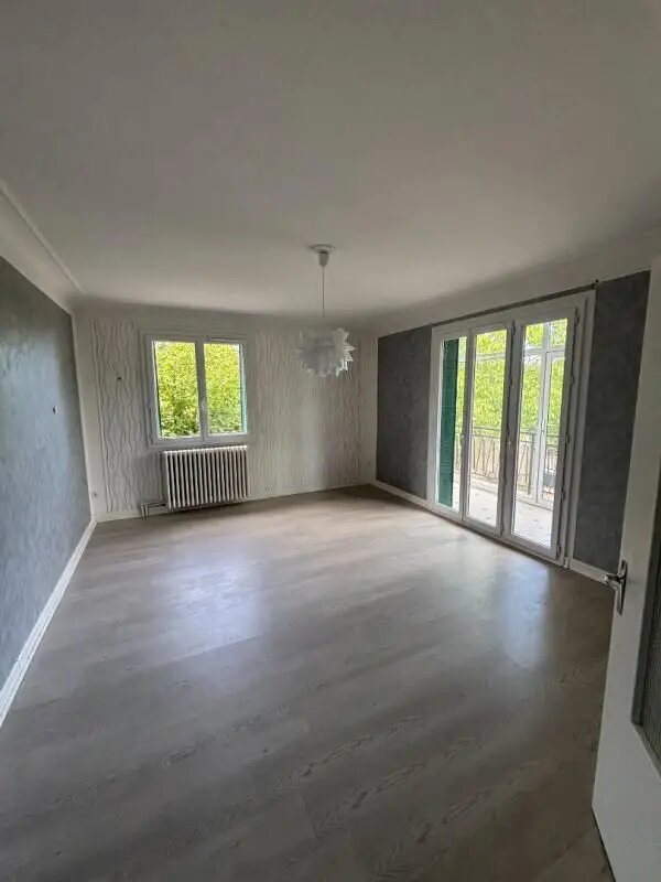 Appartement à louer, 93m², Saint-Vallier
