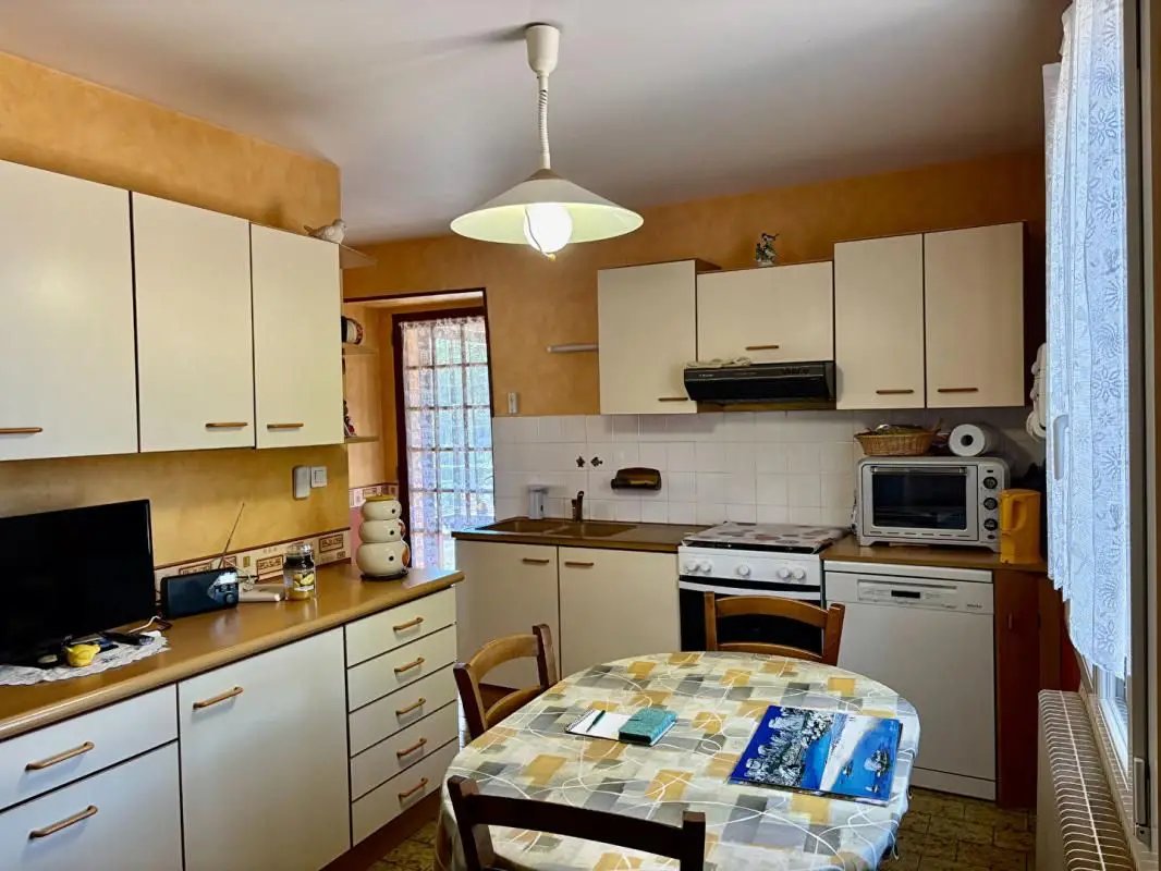 Maison à vendre, 122m², Montceau-les-Mines