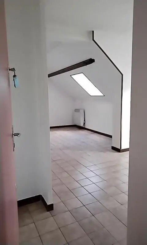 Appartement à louer, 27m², Autun