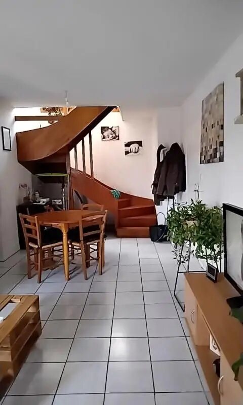 Appartement à louer, 58m², Autun