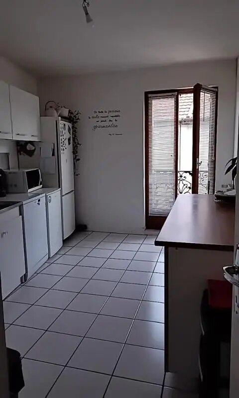 Appartement à louer, 58m², Autun