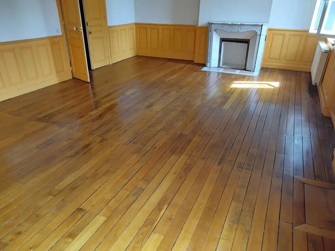 Appartement à louer, 100m², Autun
