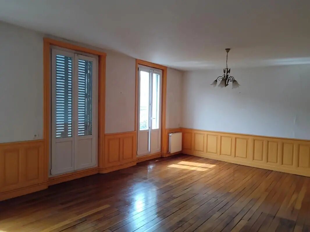Appartement à louer, 100m², Autun