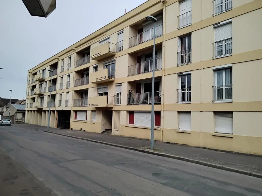 Appartement à louer, 60m², Autun