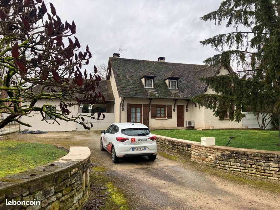 Maison à vendre, 230m², Fontaines