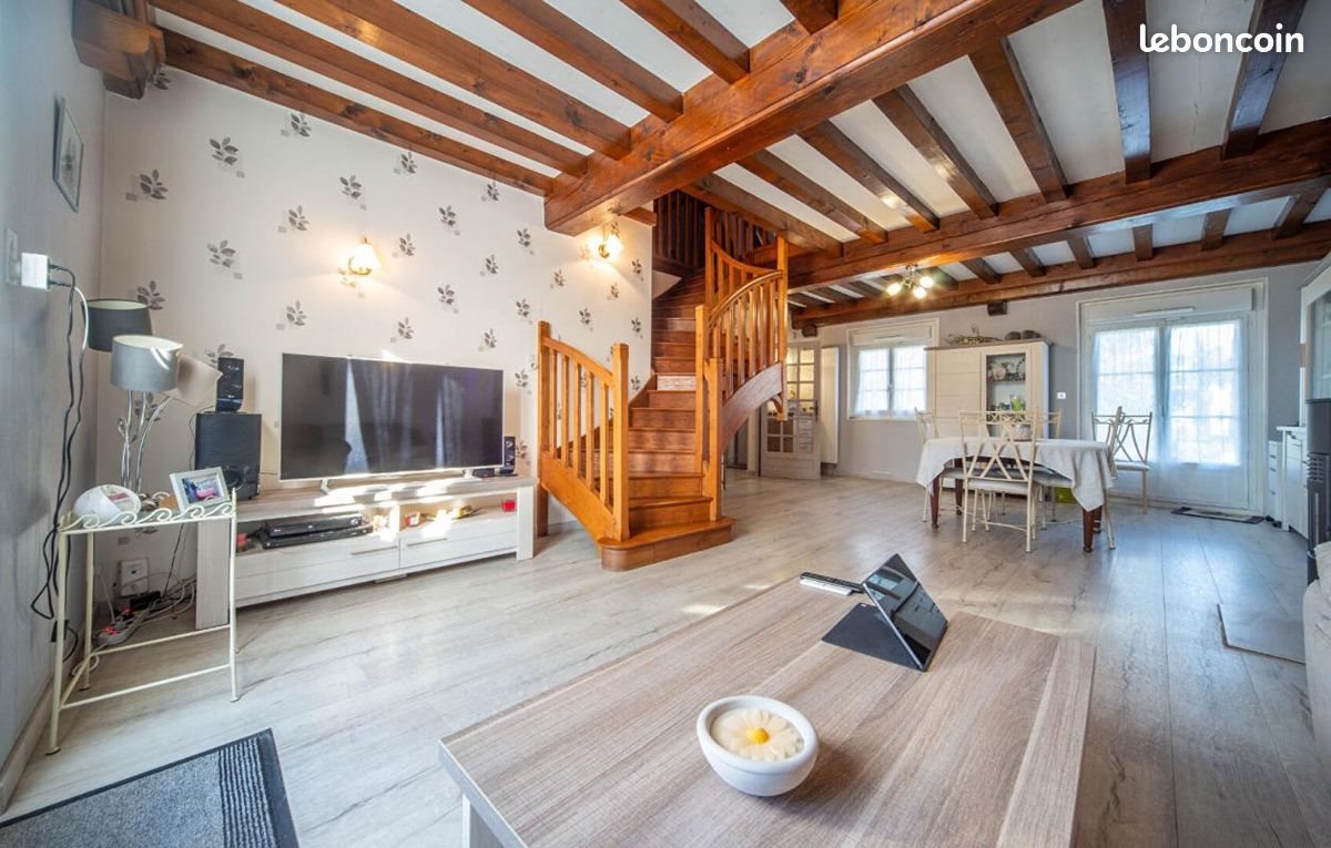 Maison à vendre, 230m², Fontaines