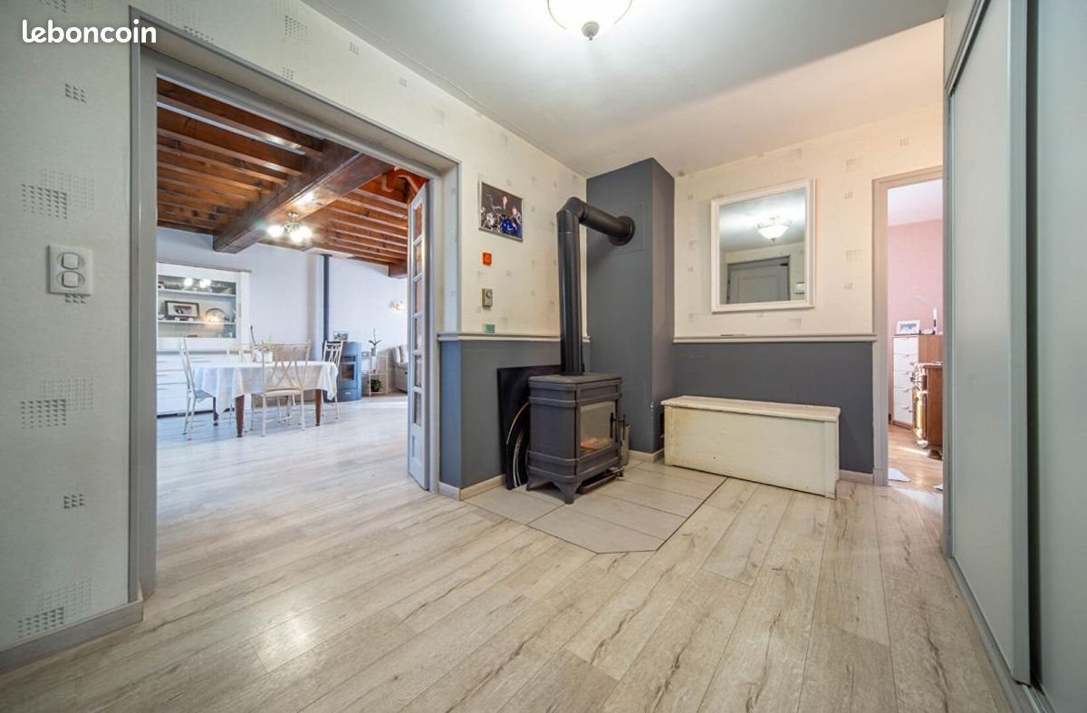 Maison à vendre, 230m², Fontaines