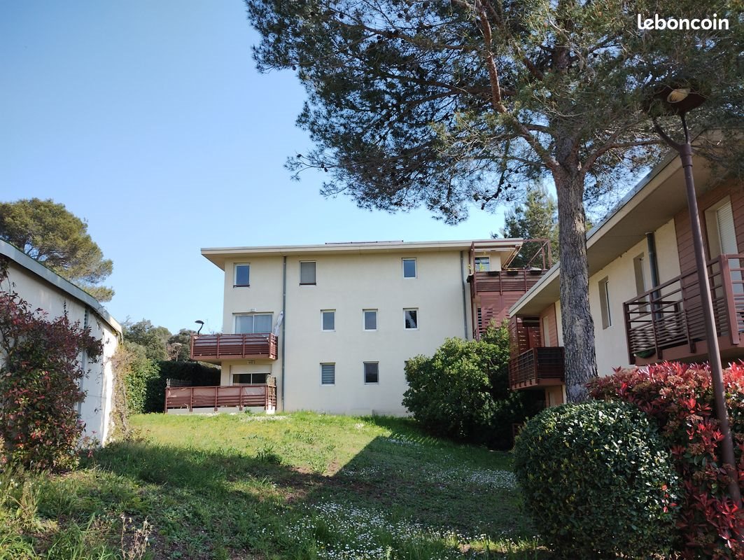 Appartement à vendre, 65m², Fréjus