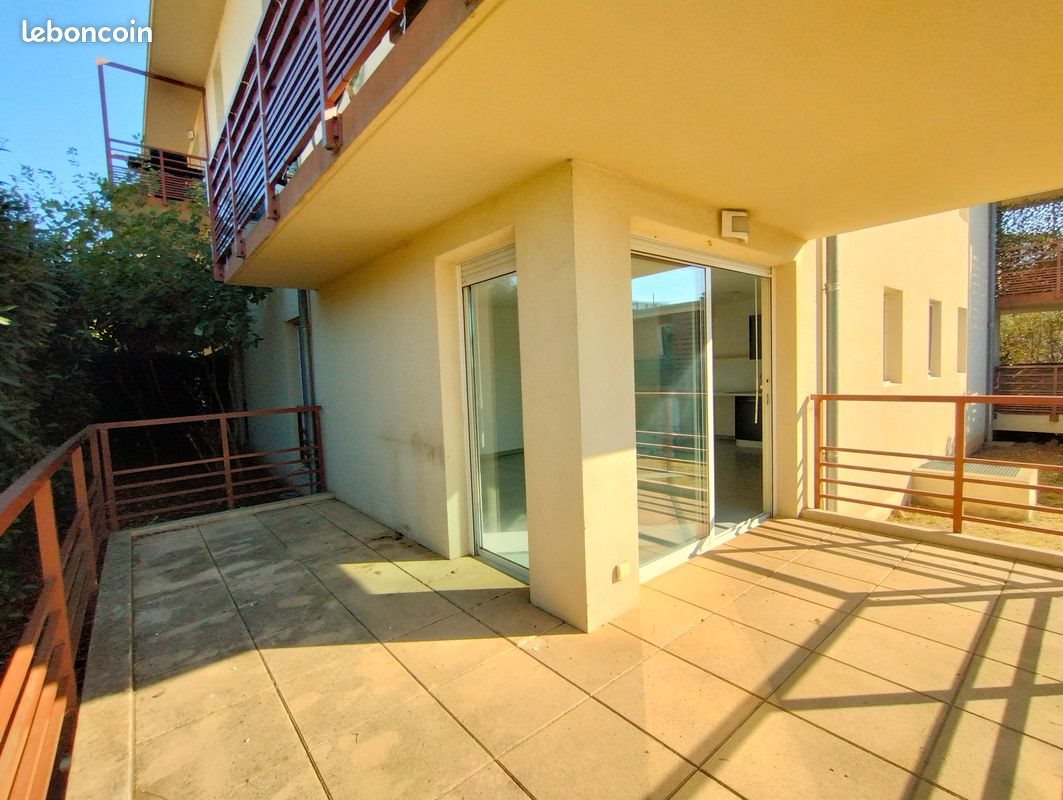 Appartement à vendre, 65m², Fréjus