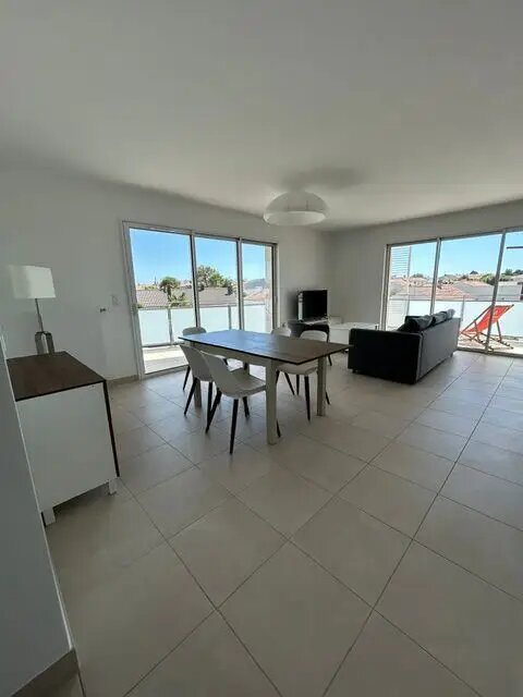 Appartement à louer, 96m², Saint-Gilles-Croix-de-Vie