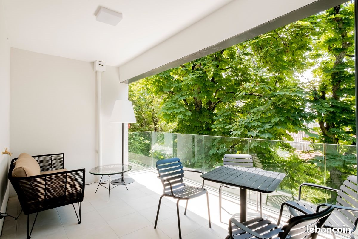 Appartement à louer, 111m², Bordeaux