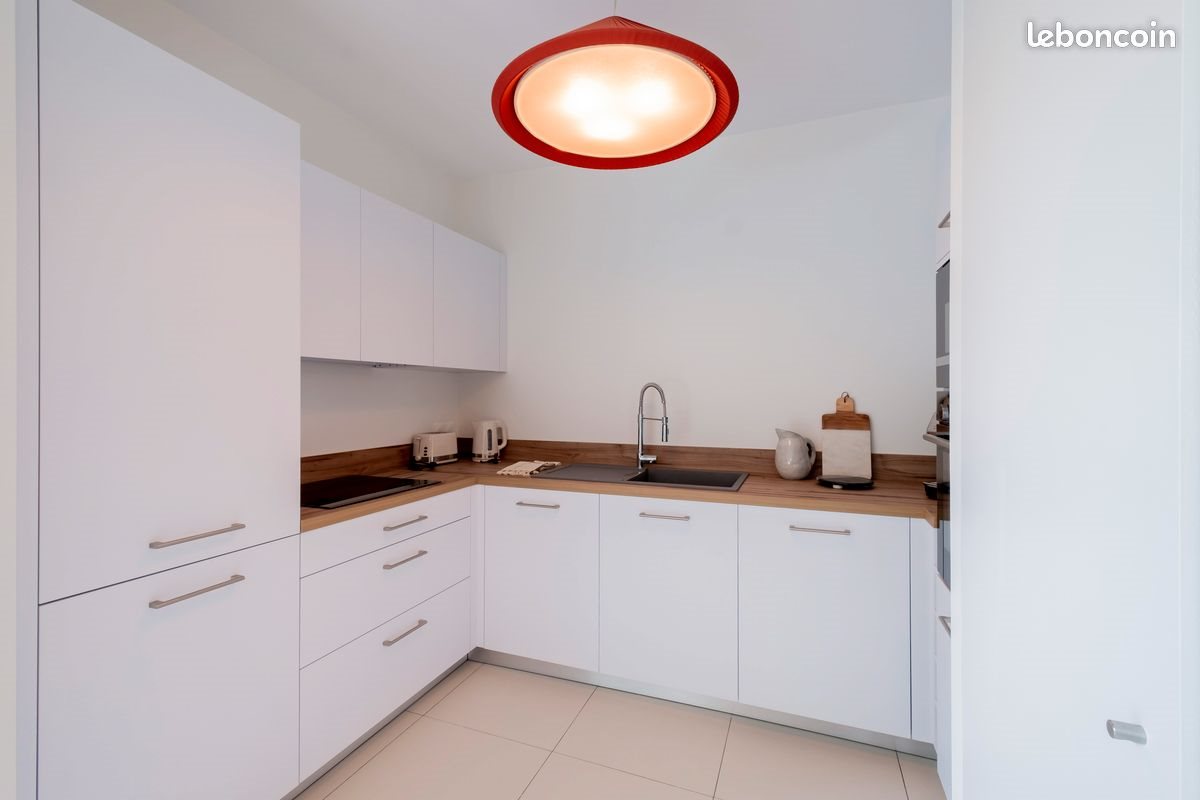 Appartement à louer, 111m², Bordeaux