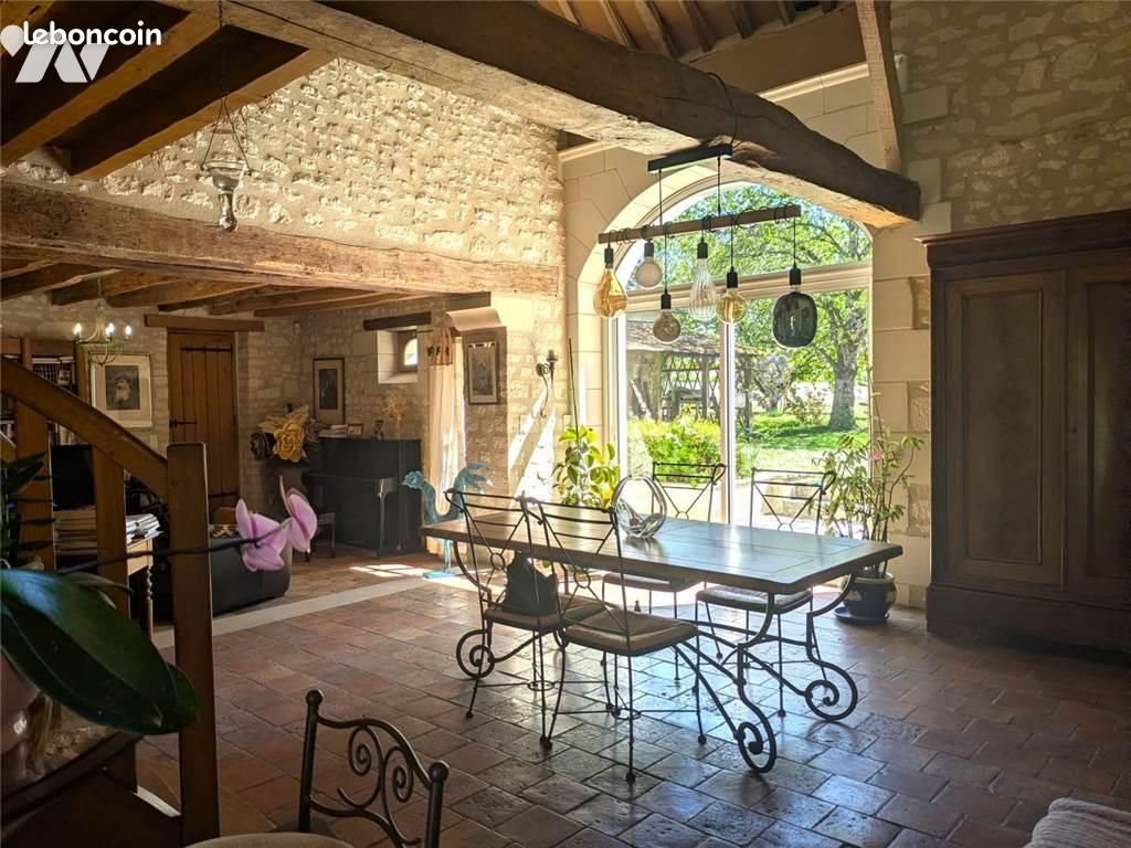 Maison à vendre, 220m², Sainte-Maure-de-Touraine