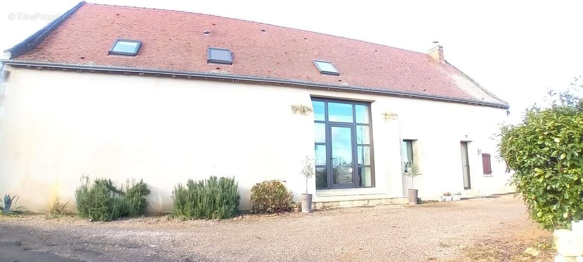 Maison à vendre, 235m², Saint-Epain