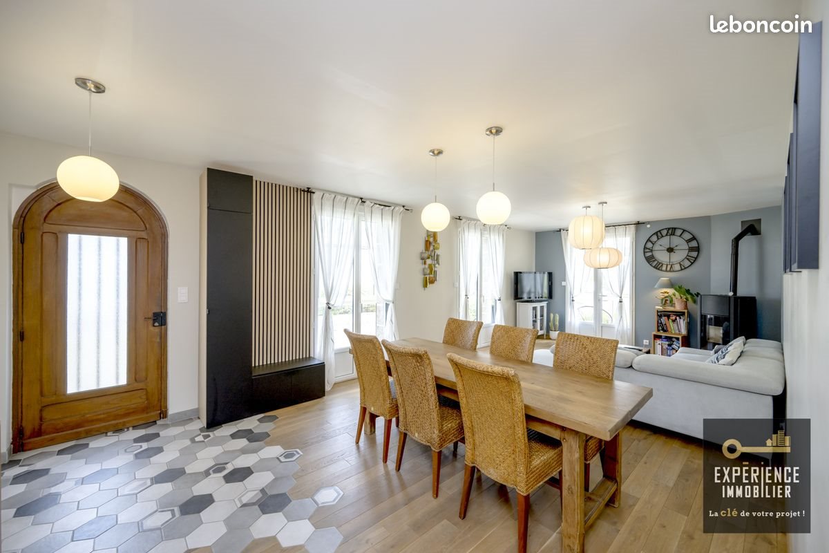 Maison à vendre, 180m², Plérin