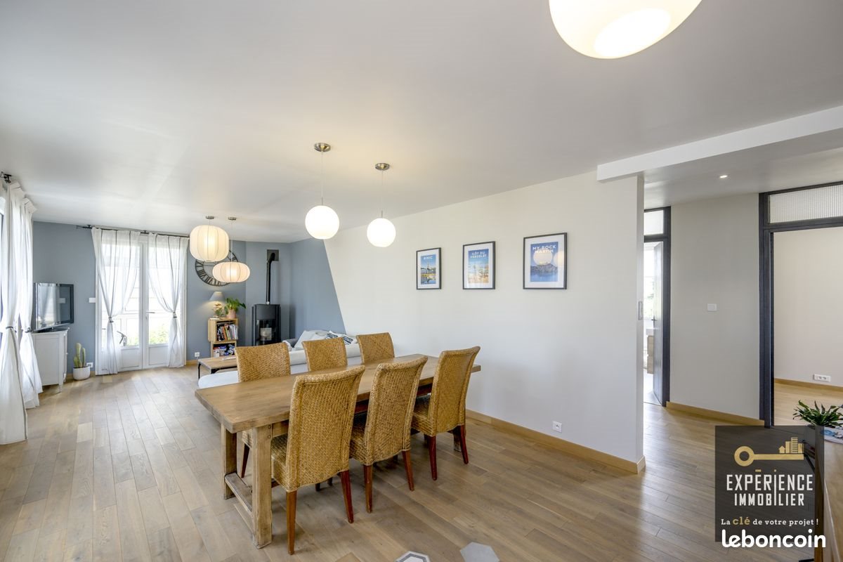 Maison à vendre, 180m², Plérin