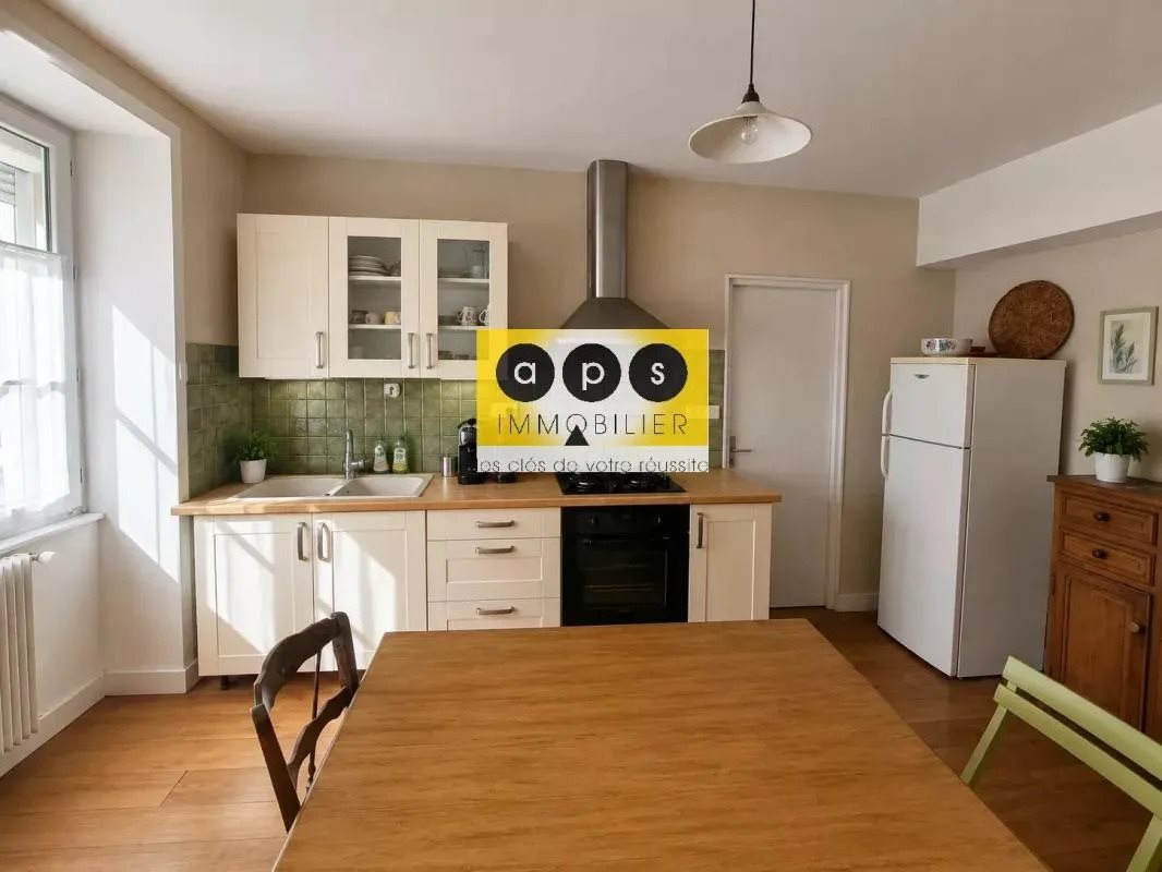 Maison à vendre, 110m², Poligny