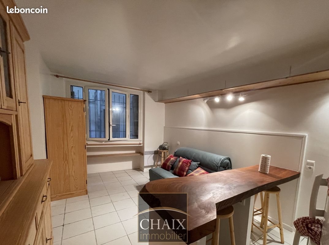 Appartement à louer, 20m², Aubagne