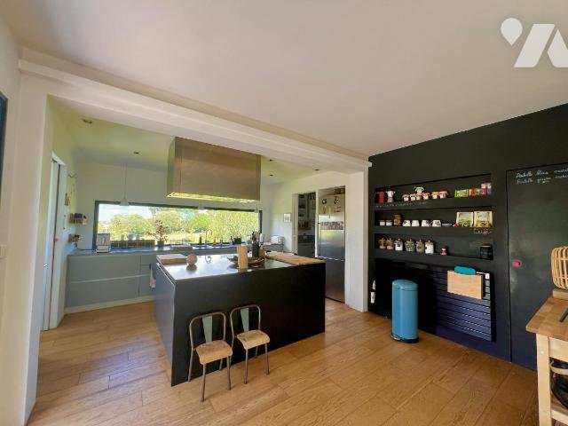 Maison à vendre, 227m², Larmor-Plage