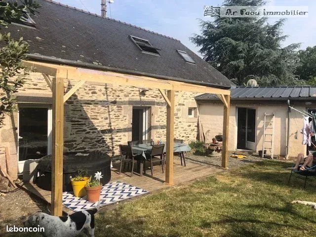 Maison à vendre, 93m², Lopérec