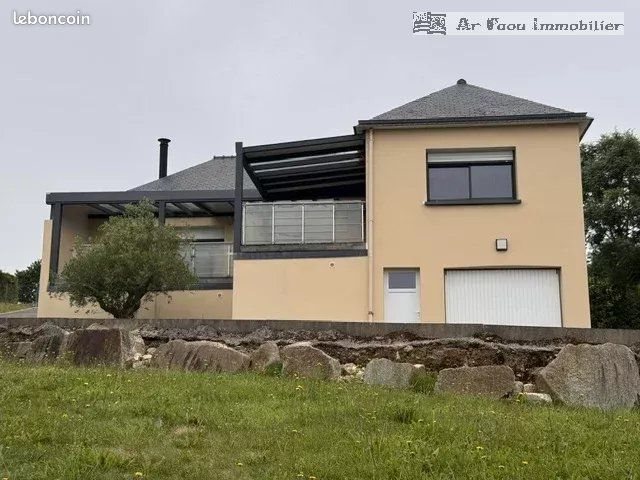 Maison à vendre, 144m², Rosnoën
