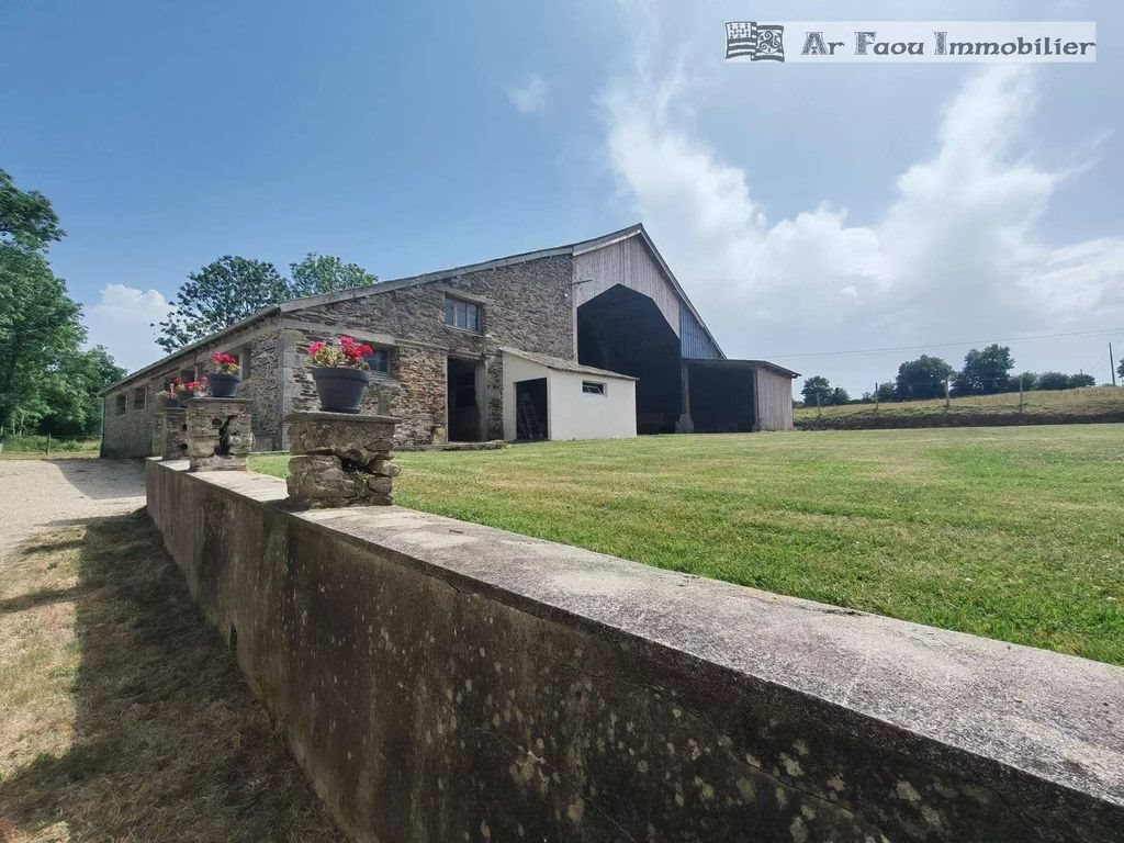 Maison à vendre, 280m², Lopérec