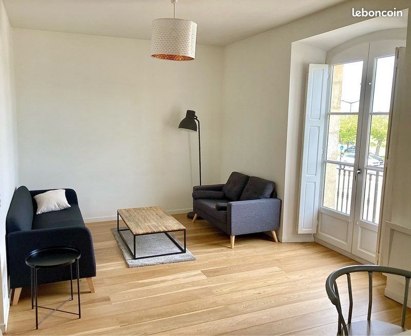 Appartement à louer, 64m², Bordeaux