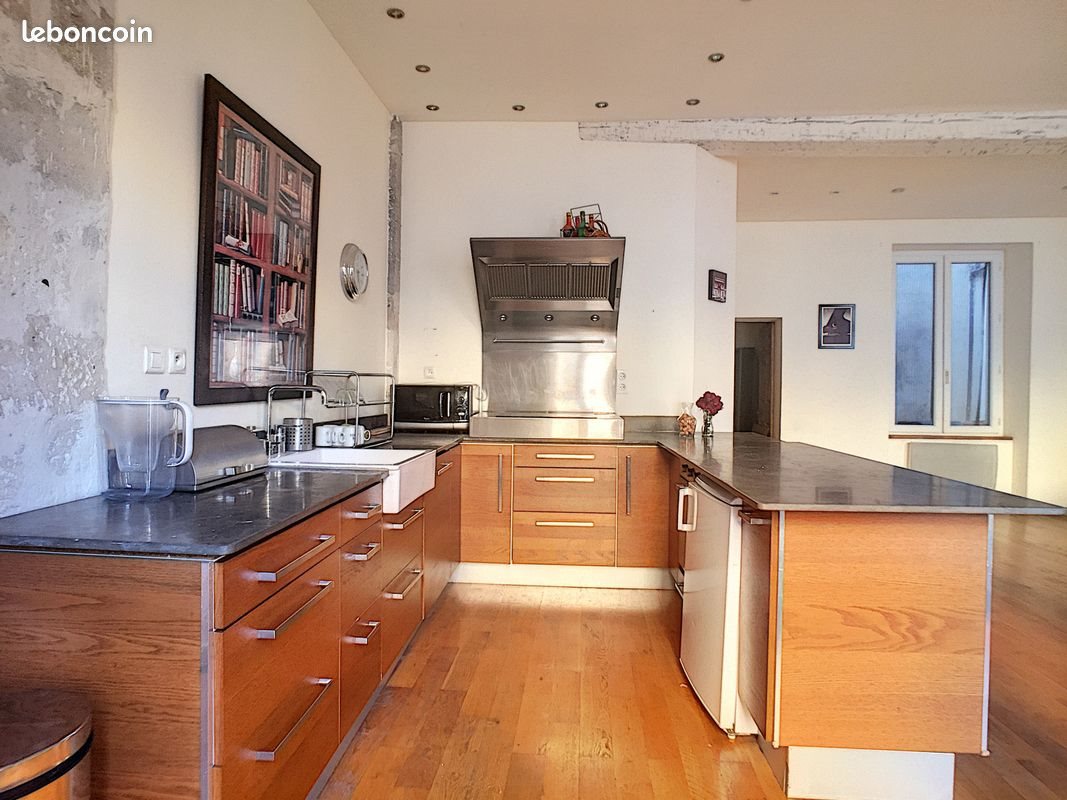 Appartement à louer, 69m², Avignon