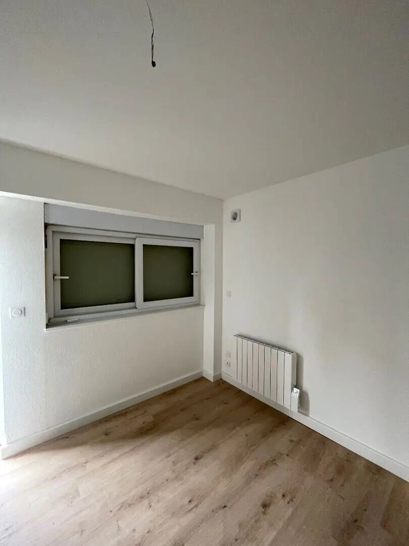 Appartement à louer, 22m², Arpajon-sur-Cère