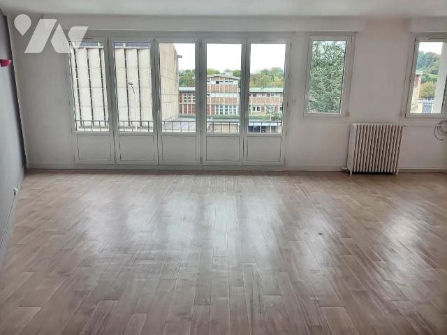 Appartement à louer, 77m², Lisieux