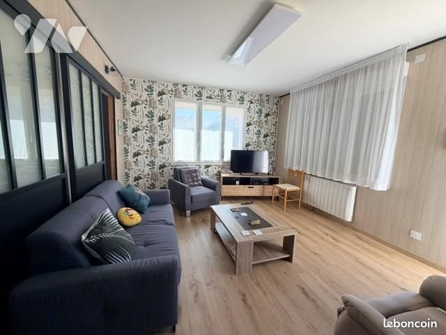 Maison à vendre, 94m², Distré