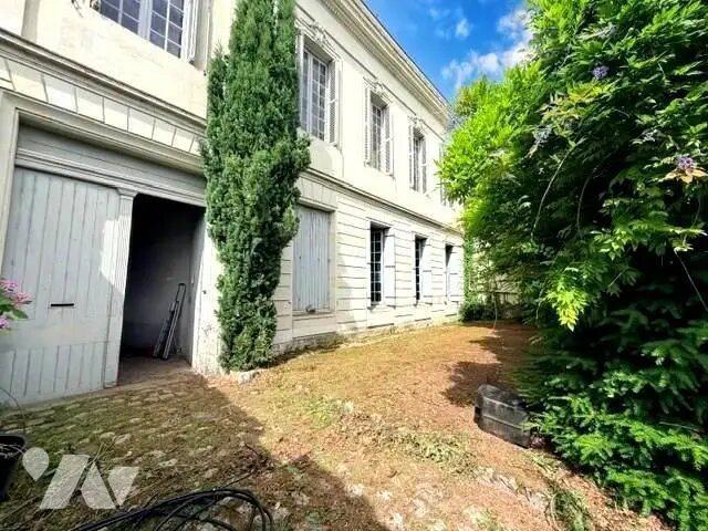 Maison à vendre, 334m², Saumur