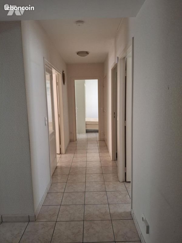 Appartement à louer, 79m², Vichy