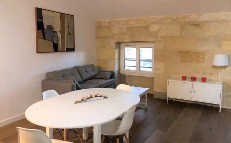 Appartement à louer, 84m², Bordeaux