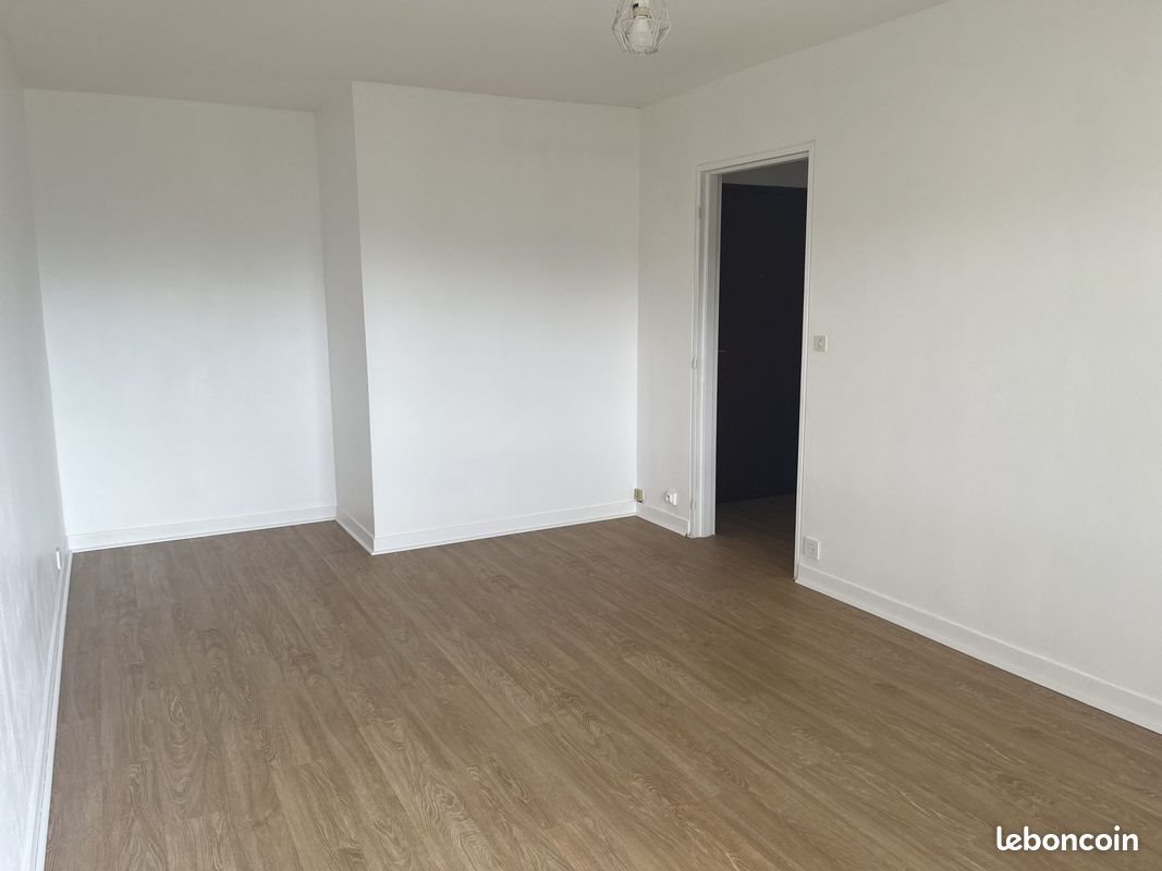 Appartement à louer, 30m², Évreux